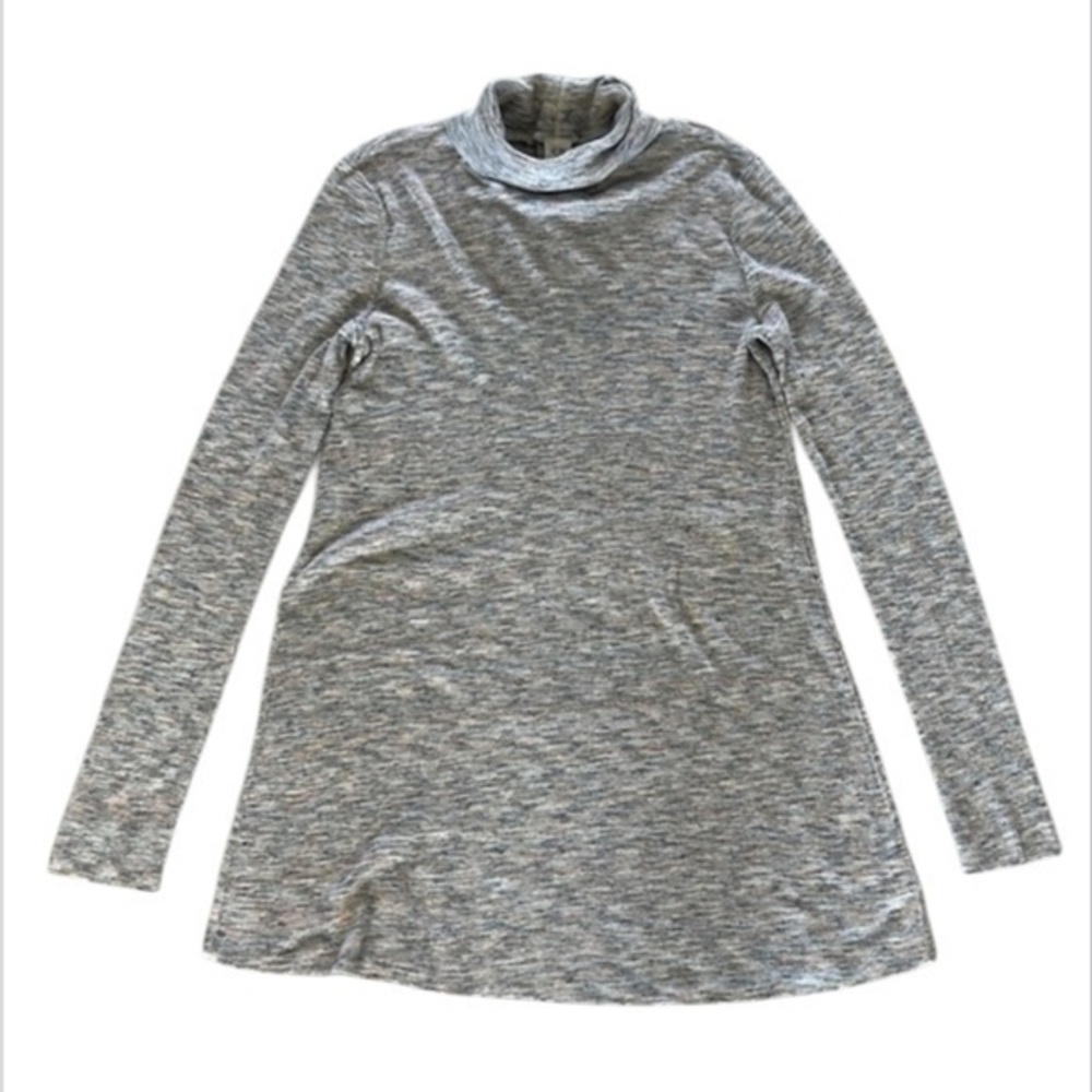 Free People We the Free size large oversized turtleneck long sleeve shirt
